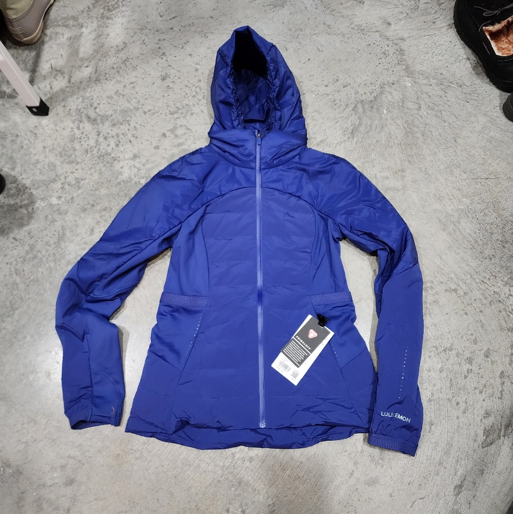 Lululemon down for it all jacket